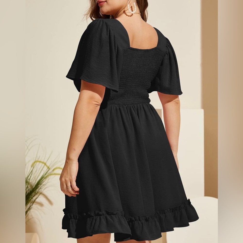 NWOT Square Neck Flutter Sleeve Cottagecore Smocked Dress Size Small - Picture 3 of 6